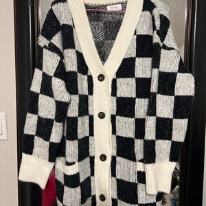 Bluivy Cream and Black Checkered Cardigan